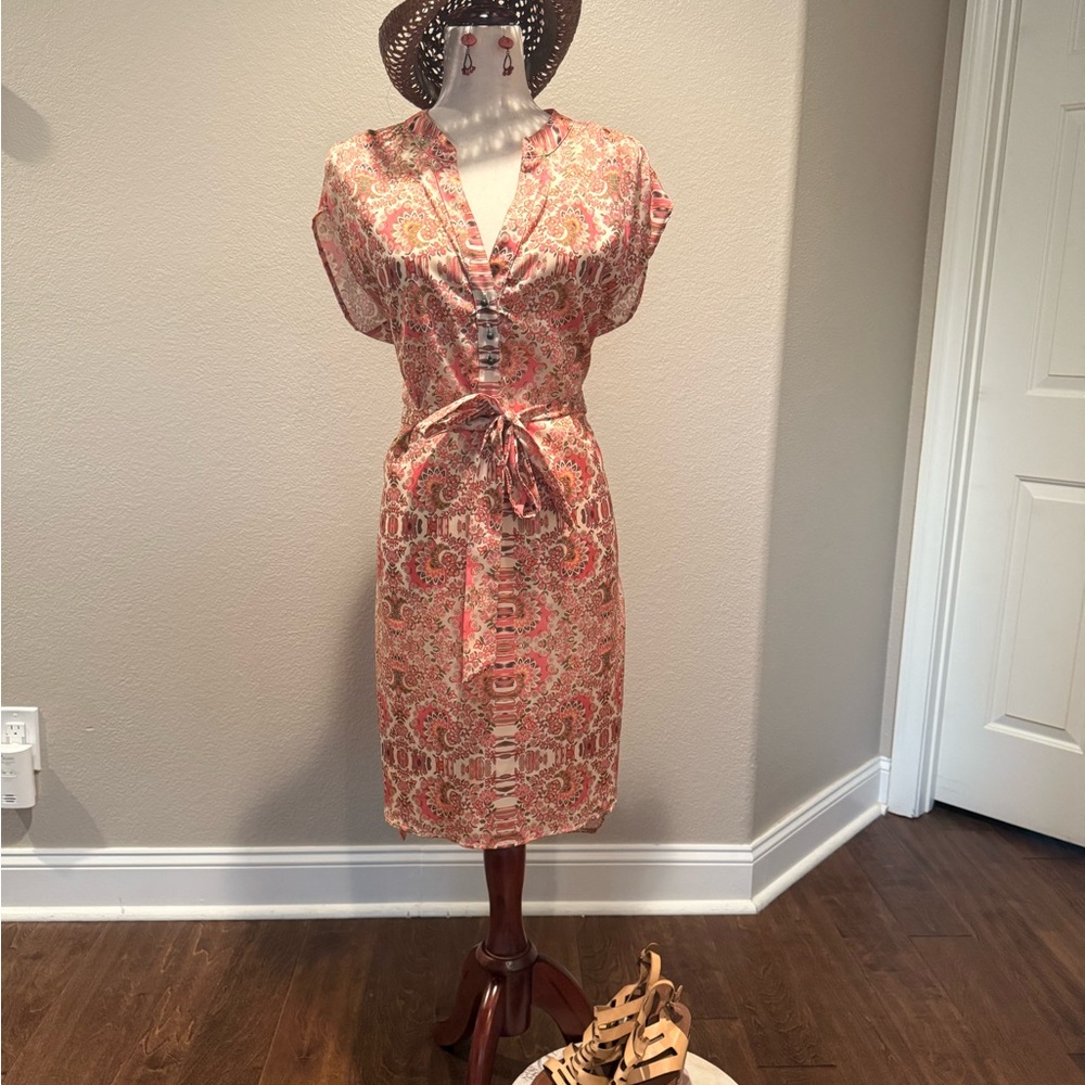 Elegant Paisley Print Dress